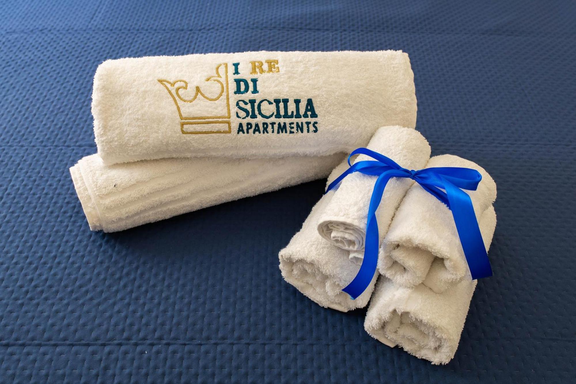 I Re Di Sicilia 2 Apartment ปาแลร์โม ภายนอก รูปภาพ