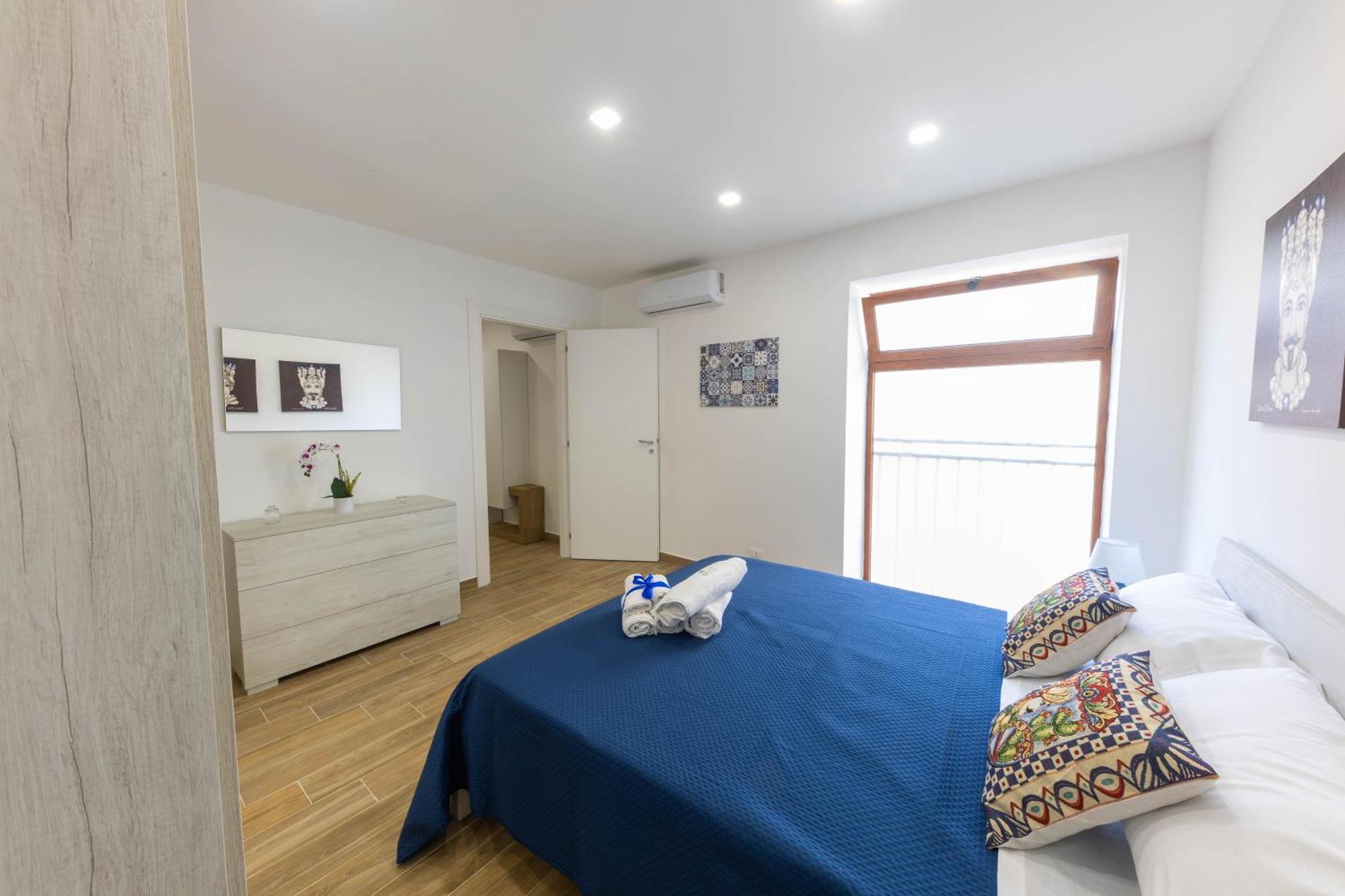 I Re Di Sicilia 2 Apartment ปาแลร์โม ภายนอก รูปภาพ